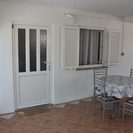 Apartmani Novosel Šilo Εξωτερικό φωτογραφία